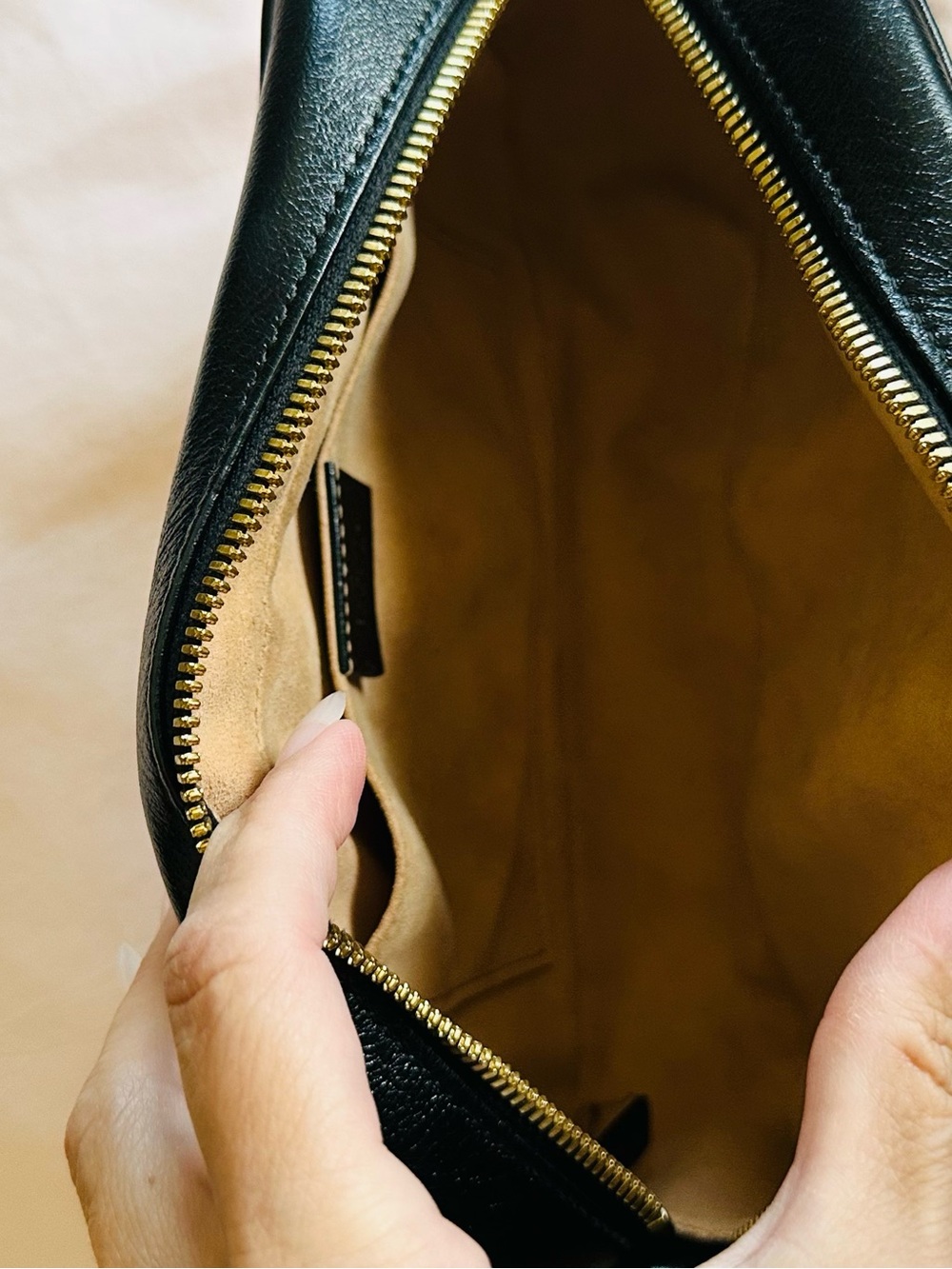 Gucci Marmont GG Supreme Crossbody - black/beige & gold hardware 100% Authentic - Picture 7 of 11